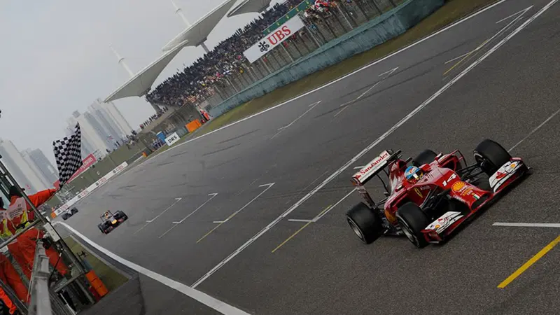 Formula 1 Cina 2014: la bandiera precoce. La gara &egrave; finita un giro prima