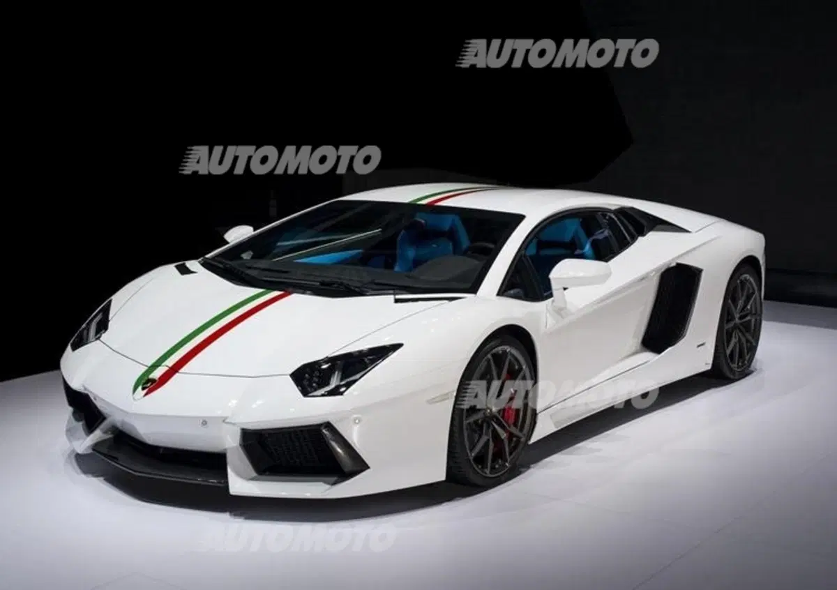 Lamborghini Aventador LP 700-4 Nazionale