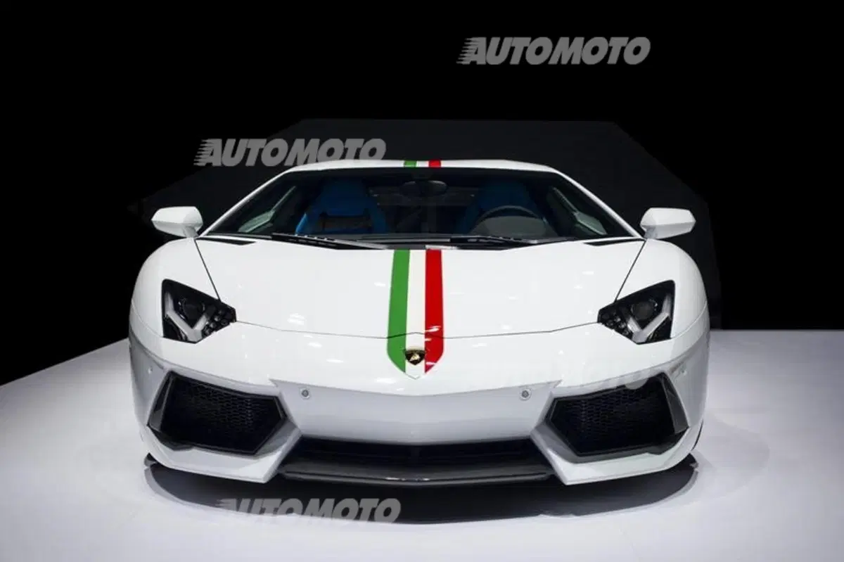 Lamborghini Aventador LP 700-4 Nazionale