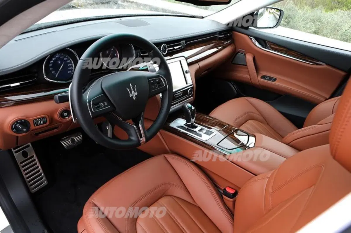 Maserati Quattroporte diesel (38)