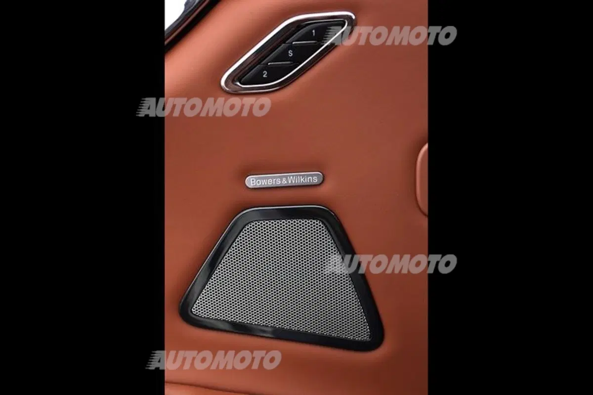 Maserati Quattroporte diesel (46)