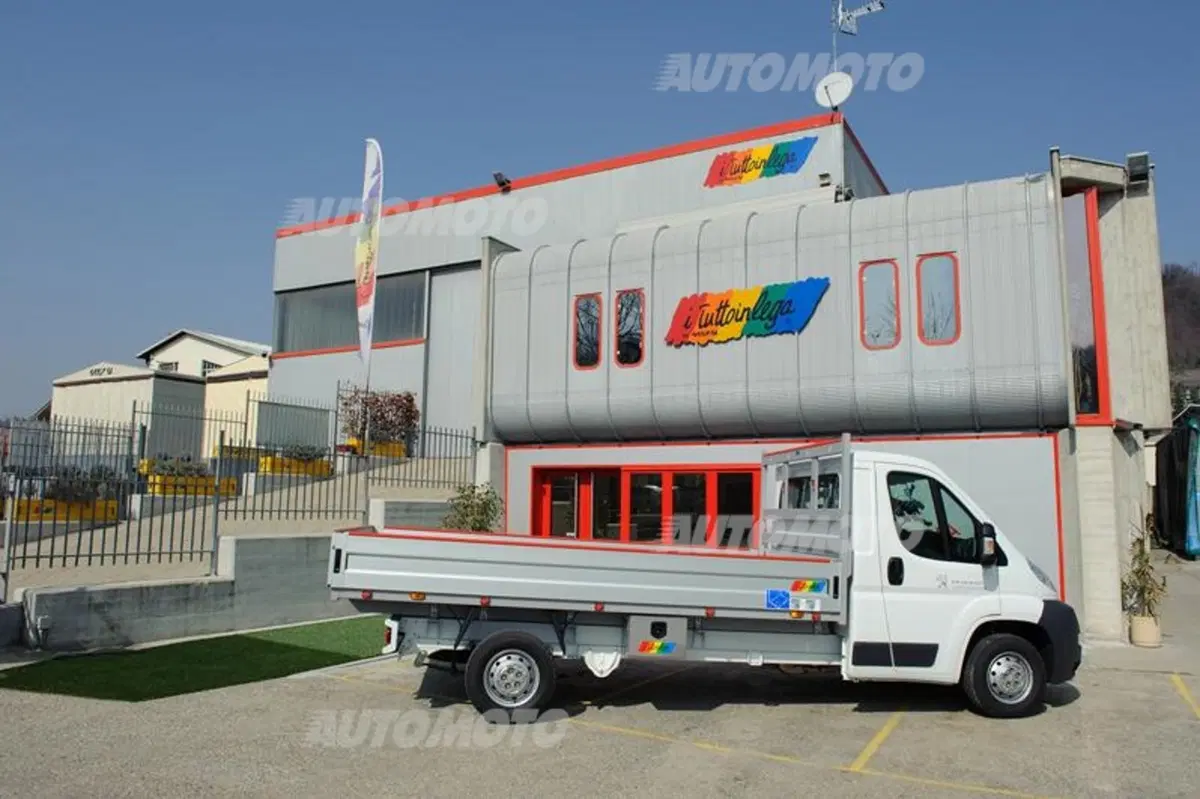 Peugeot e Onnicar  insieme per l'allestimento dei veicoli commerciali (2)