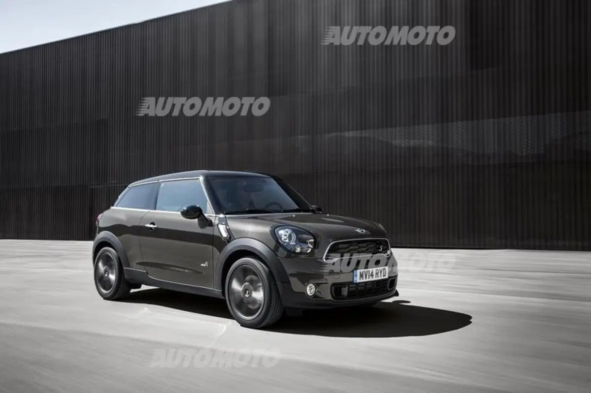 Mini Paceman restyling: ritocchi estetici e motori Euro 6 (2)