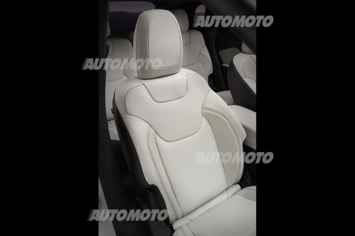 Jeep Cherokee: a Pechino nelle versioni Urbane e Sageland concept (16)