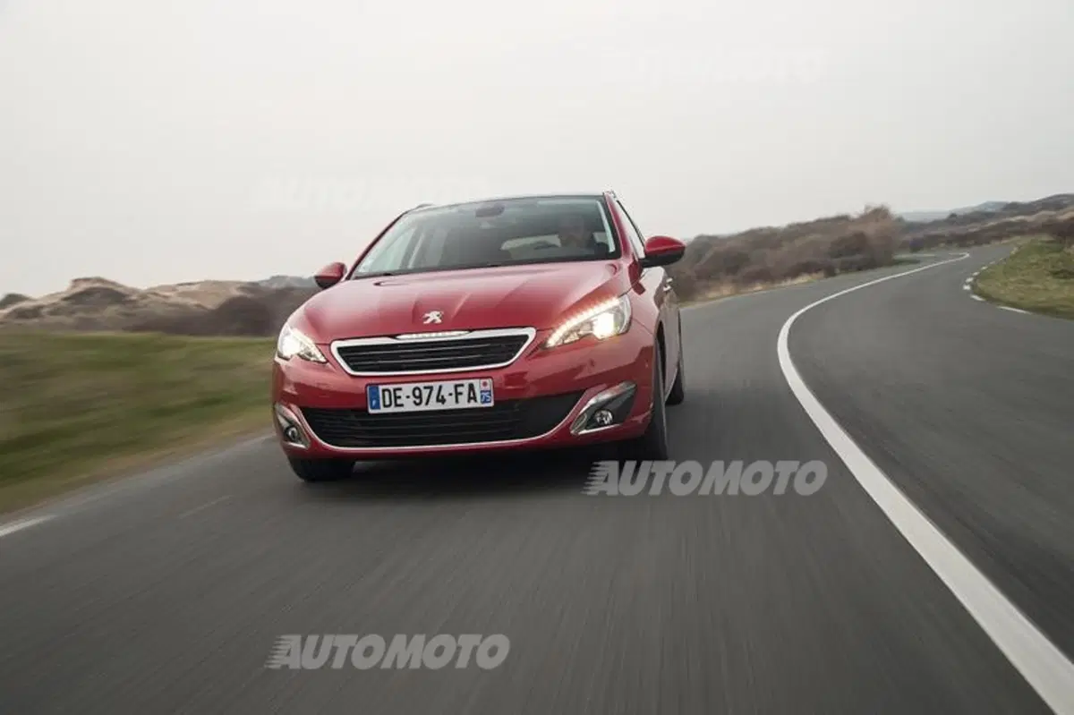 Peugeot 308 SW (5)