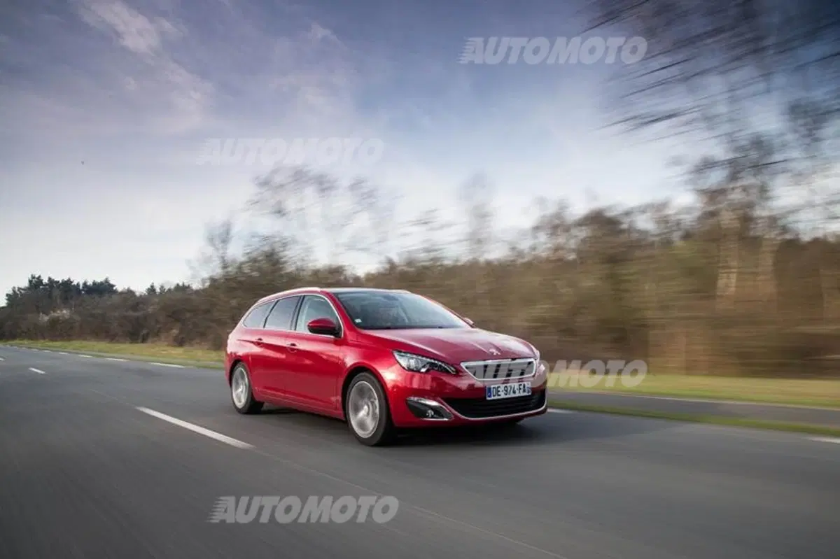 Peugeot 308 SW (7)