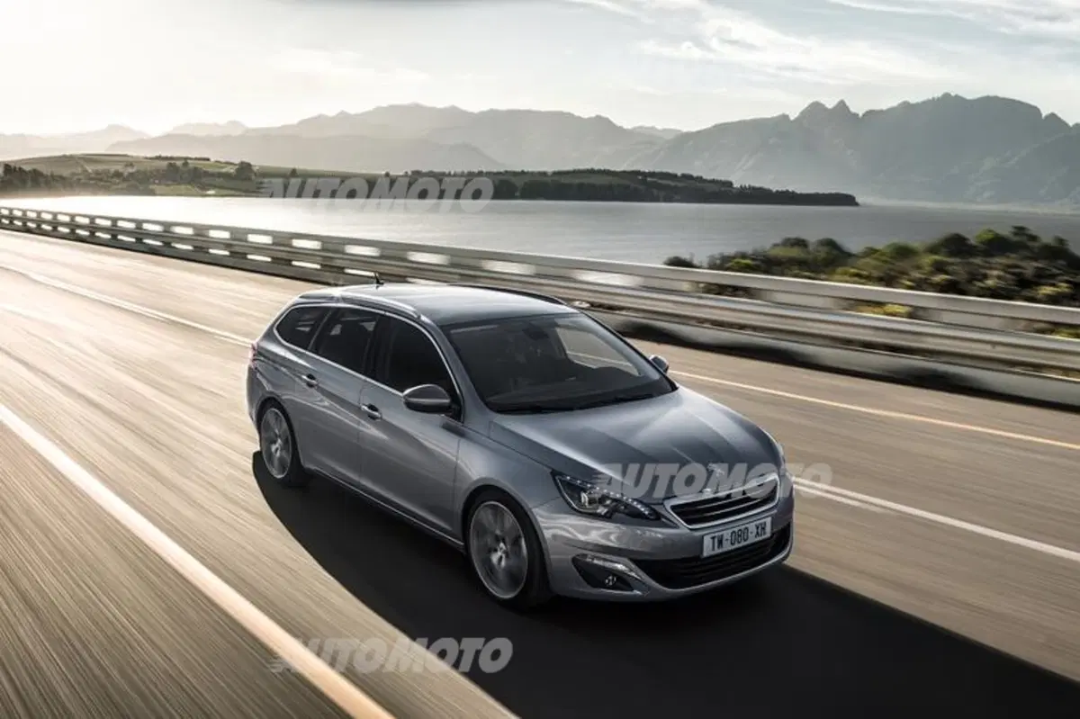 Peugeot 308 SW (14)