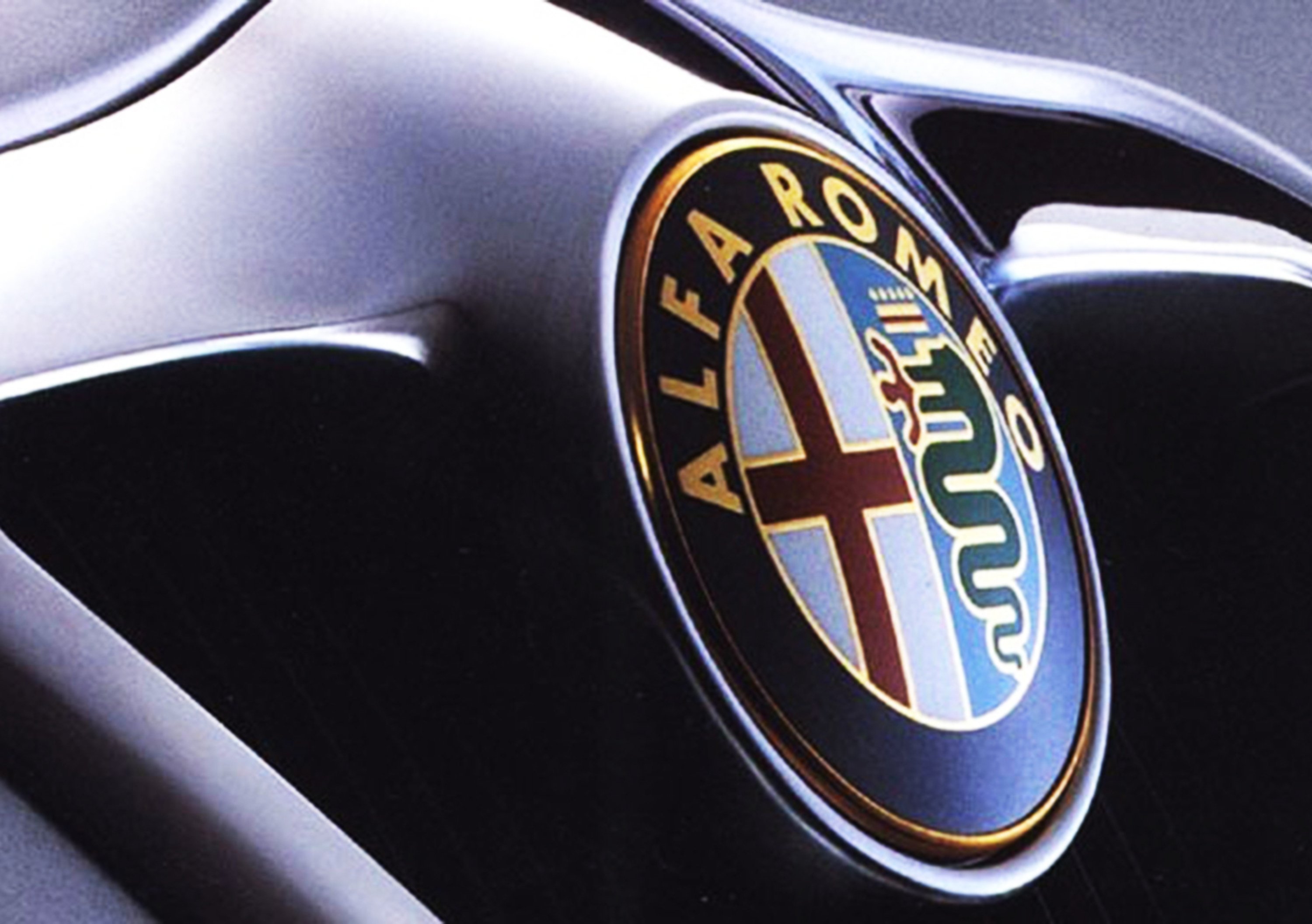Alfa Romeo: possibile scorporo per la Casa del Biscione