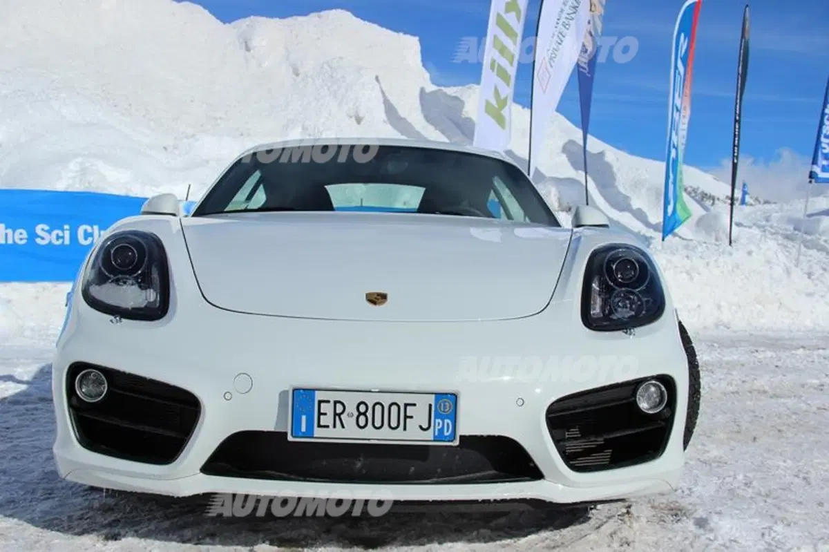 Porsche Cayman vs Cayman S (17)