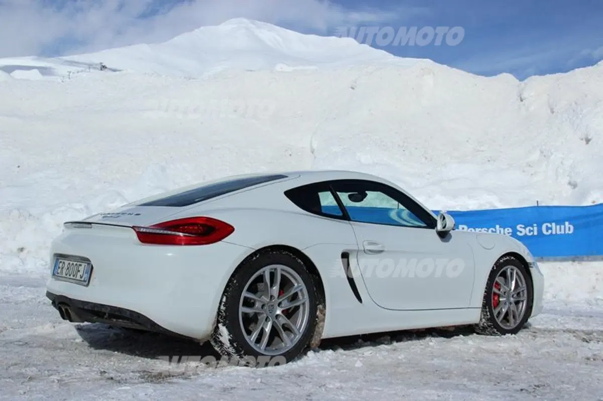 Porsche Cayman vs Cayman S (21)