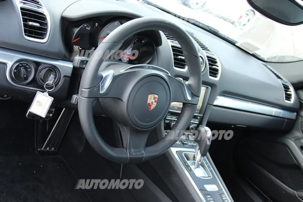 Porsche Cayman vs Cayman S (23)
