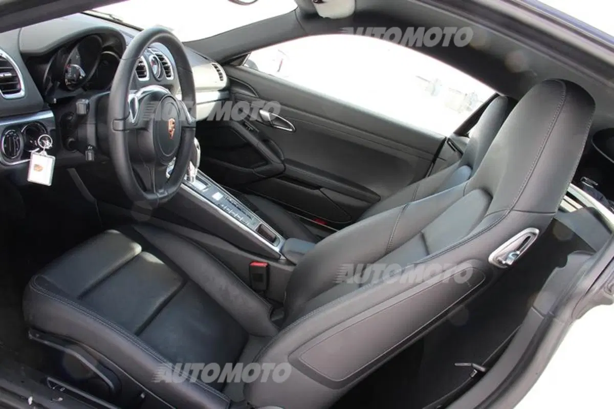Porsche Cayman vs Cayman S (26)