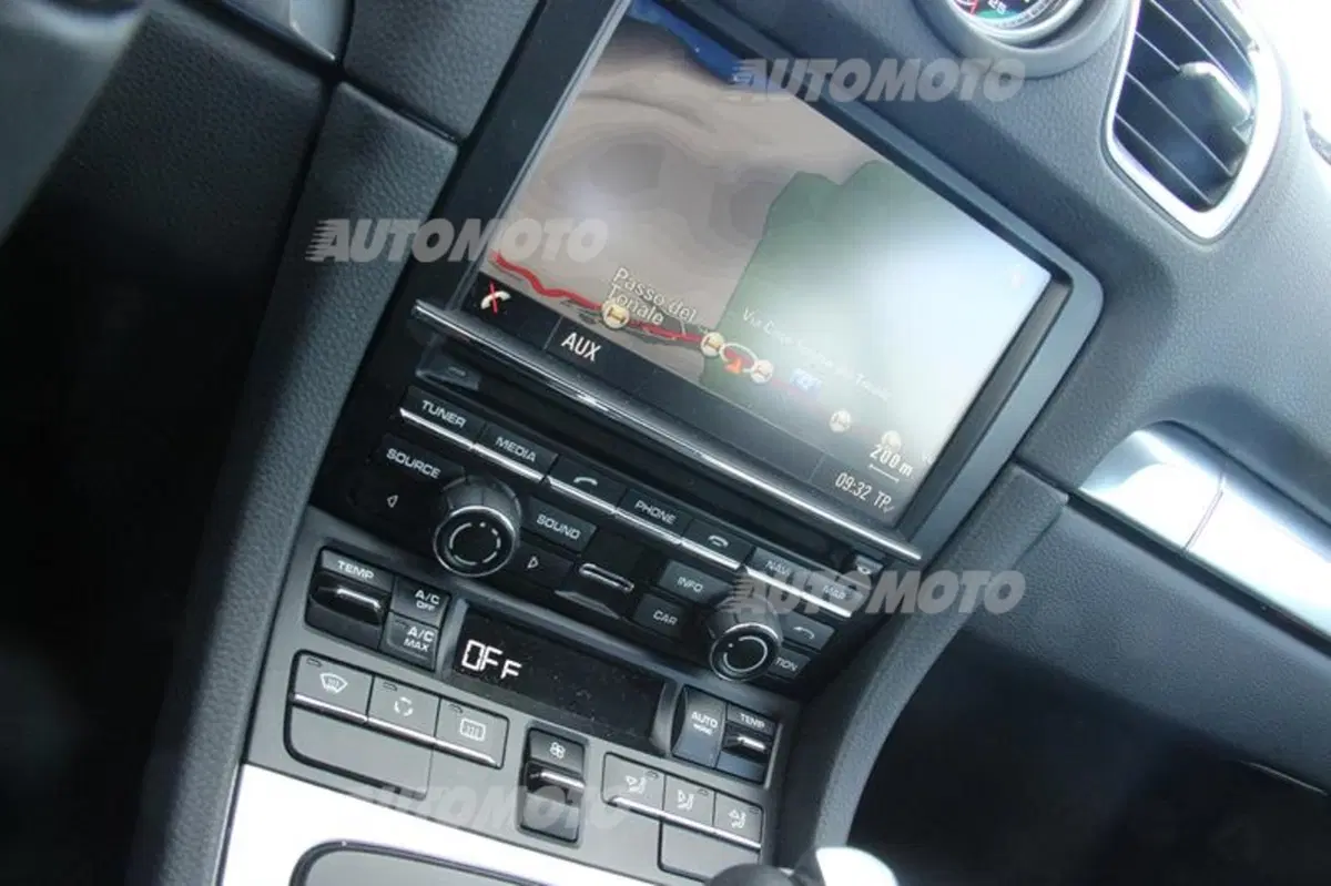 Porsche Cayman vs Cayman S (32)