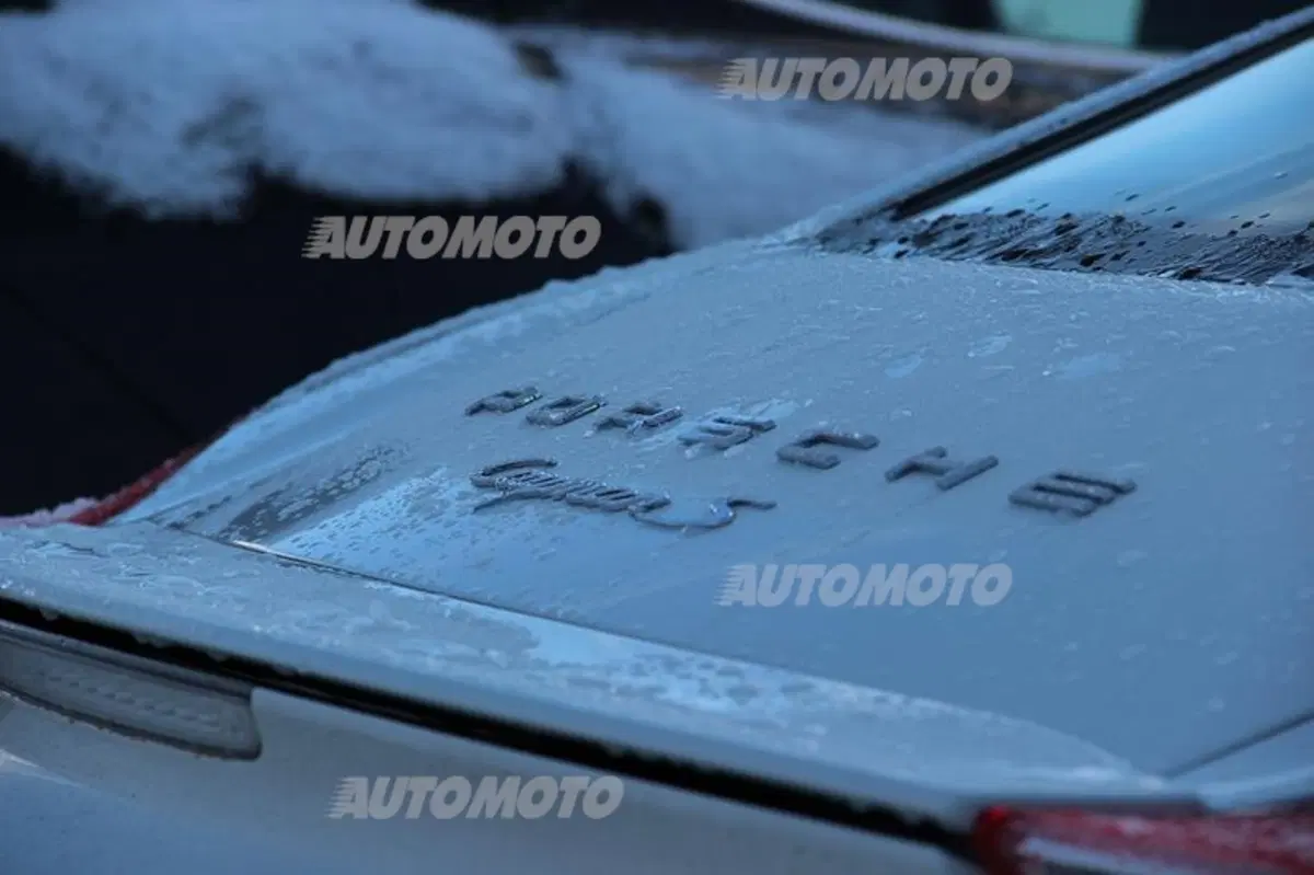 Porsche Cayman vs Cayman S (61)