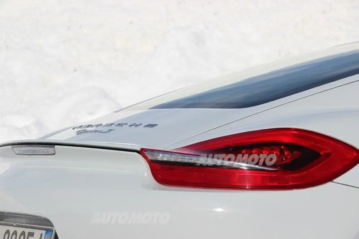 Porsche Cayman vs Cayman S (64)