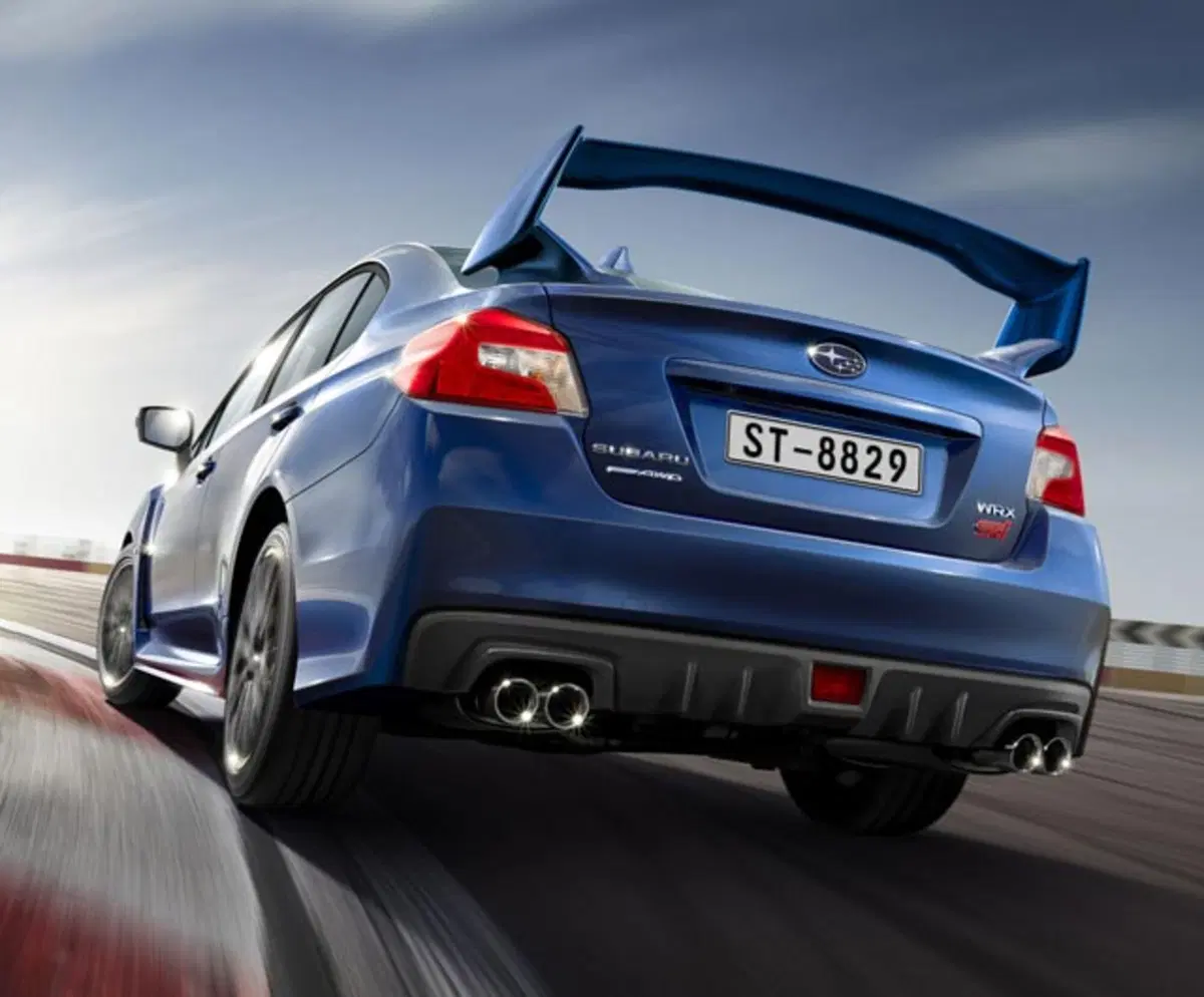 Quale comprare, Confronto: Subaru WRX STI Vs Alfa Romeo Giulia Veloce Q4 (15)