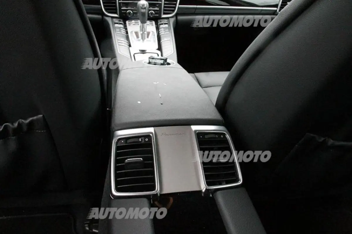 Porsche Panamera diesel (46)
