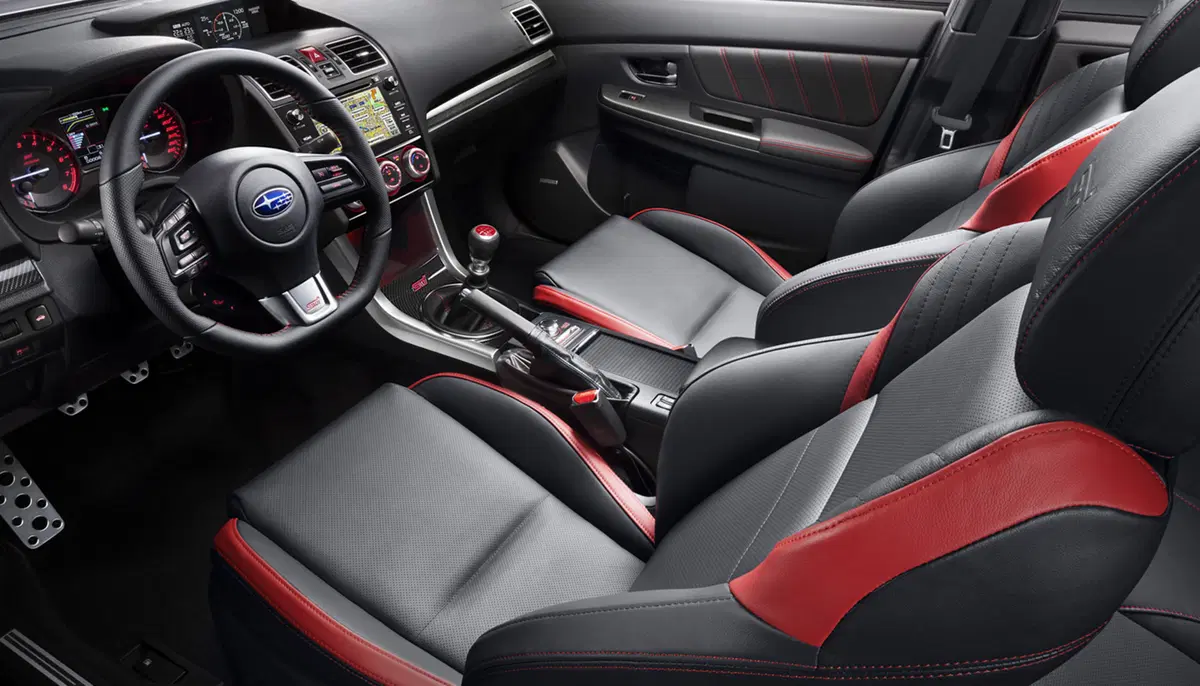 Quale comprare, Confronto: Subaru WRX STI Vs Alfa Romeo Giulia Veloce Q4 (2)
