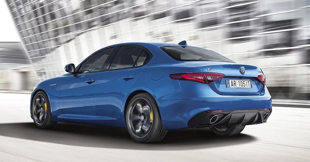 Quale comprare, Confronto: Subaru WRX STI Vs Alfa Romeo Giulia Veloce Q4 (8)