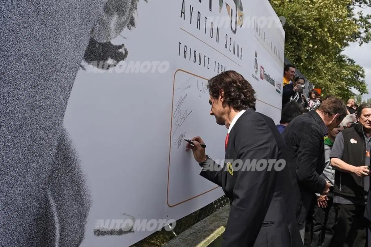Senna: oltre 25.000 persone a Imola per ricordare che Ayrton vive (7)