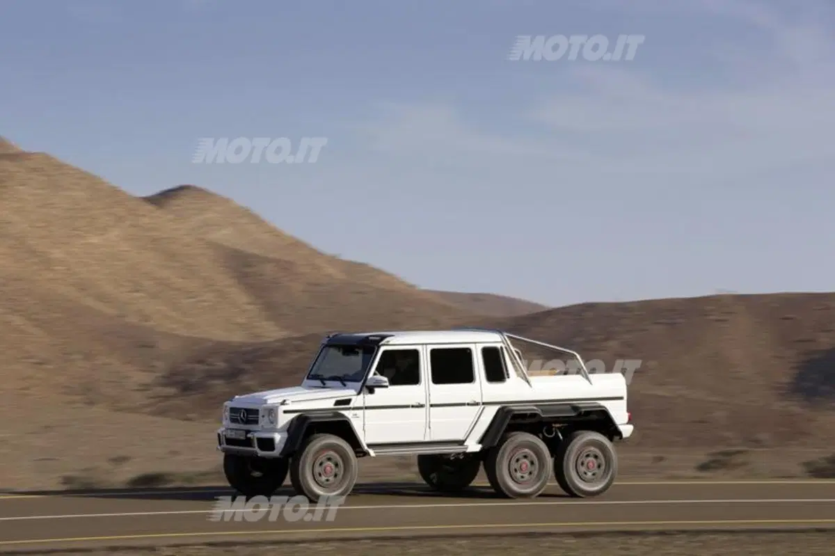 Mercedes G 63 AMG 6x6: arrivano i prezzi (e sono da capogiro) (17)