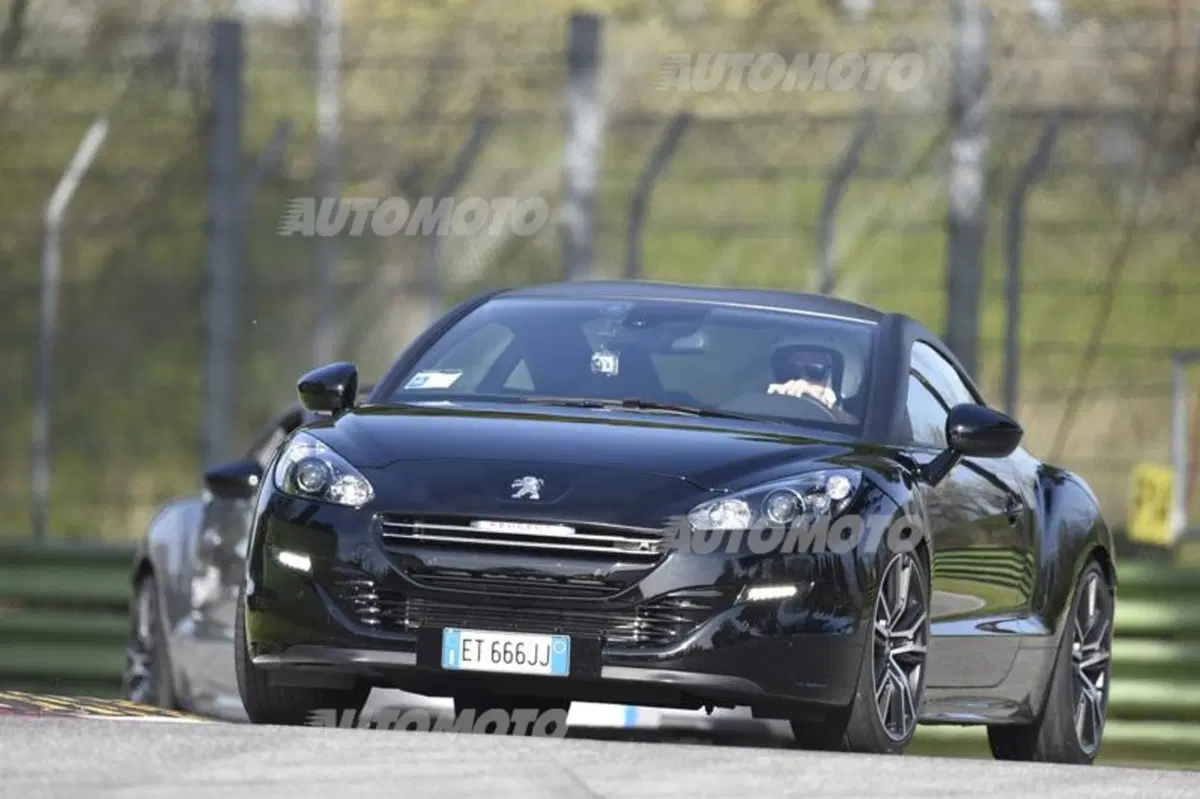 Peugeot RCZ: cinque declinazioni provate da Miloš Pavlović (19)