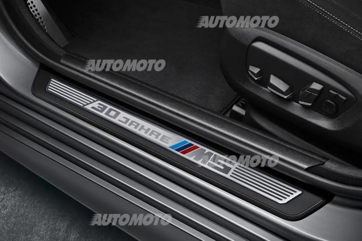 BMW M5 30 Jahre (11)