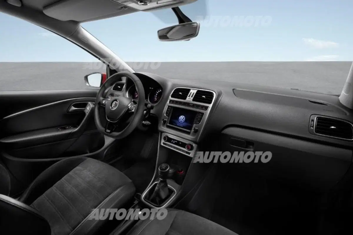 Volkswagen Polo restyling (19)
