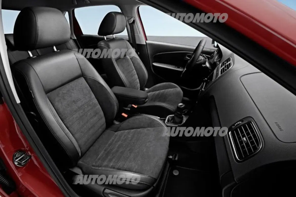 Volkswagen Polo restyling (21)