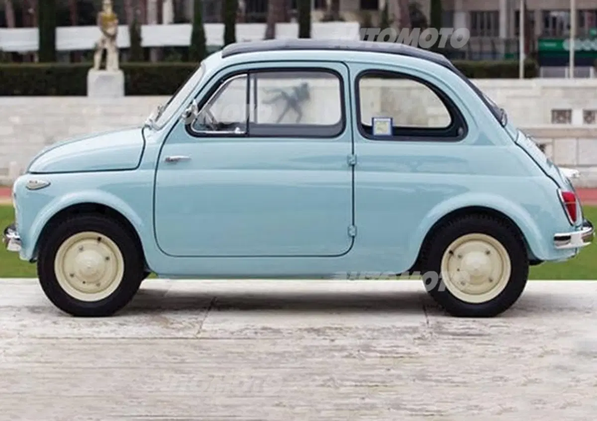 All'asta una 500 per 48.000 euro e una Ferrari appartenuta a Keith Richards