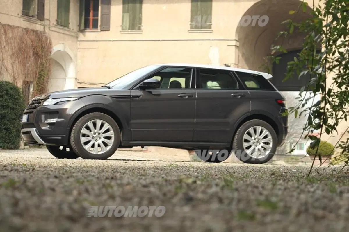 Range Rover Evoque 9 marce (13)