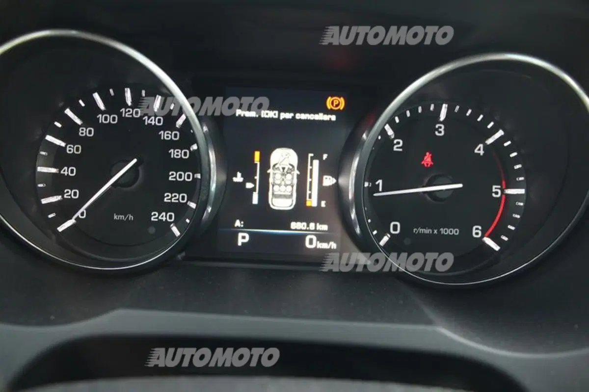 Range Rover Evoque 9 marce (23)