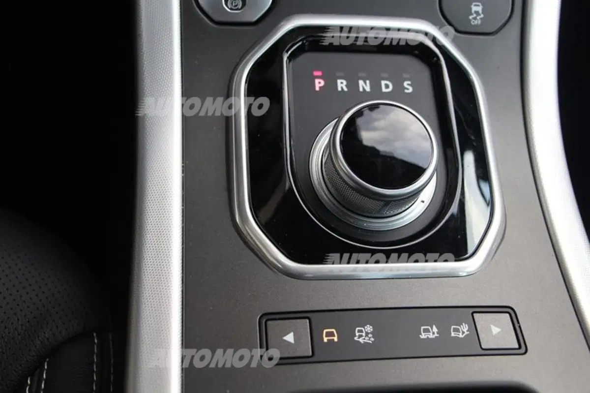 Range Rover Evoque 9 marce (25)
