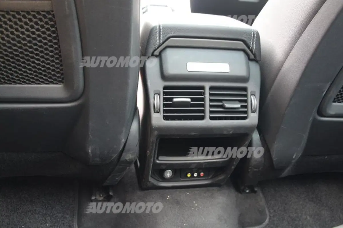 Range Rover Evoque 9 marce (39)