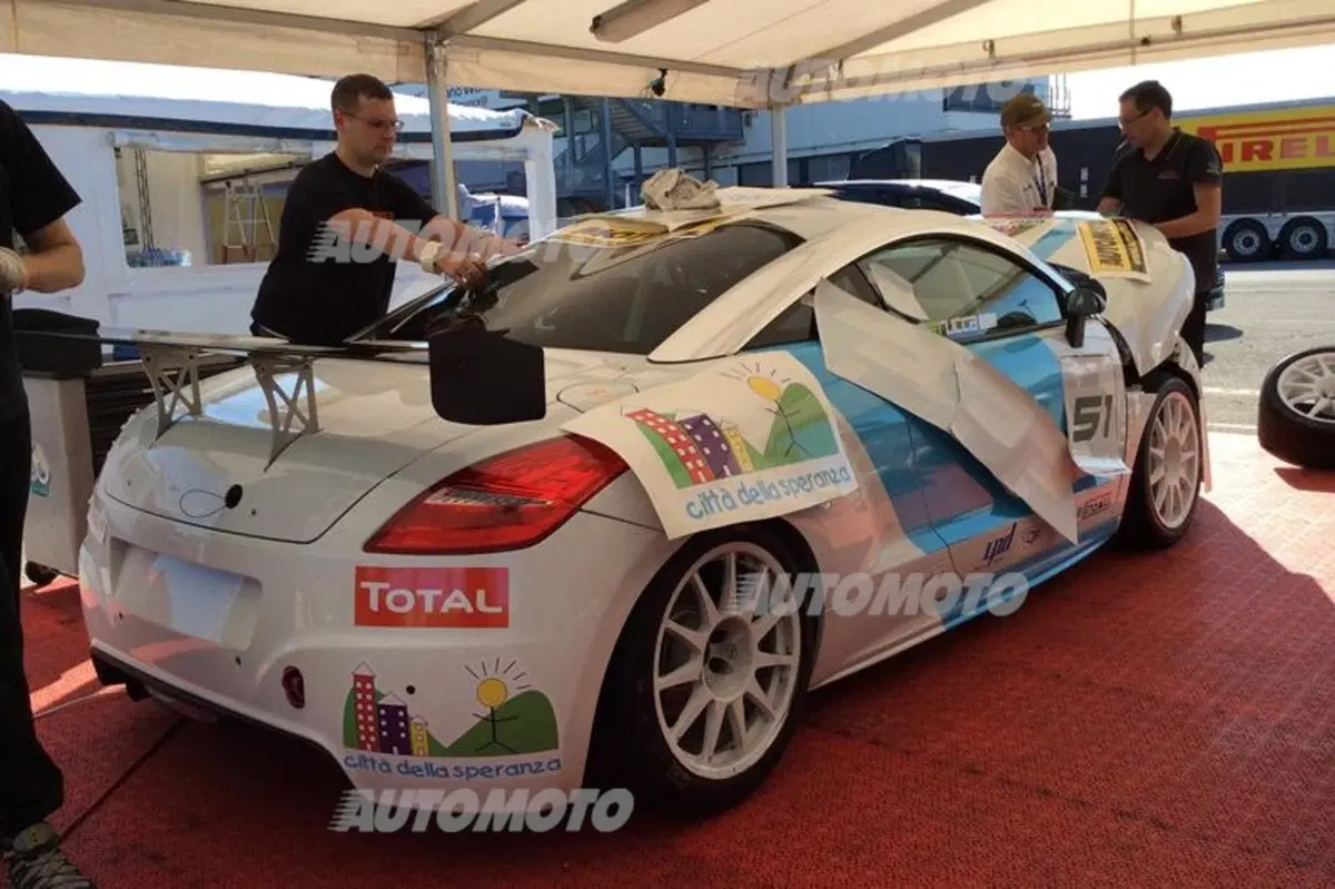 Peugeot RCZ Cup: il sogno ha inizio (5)