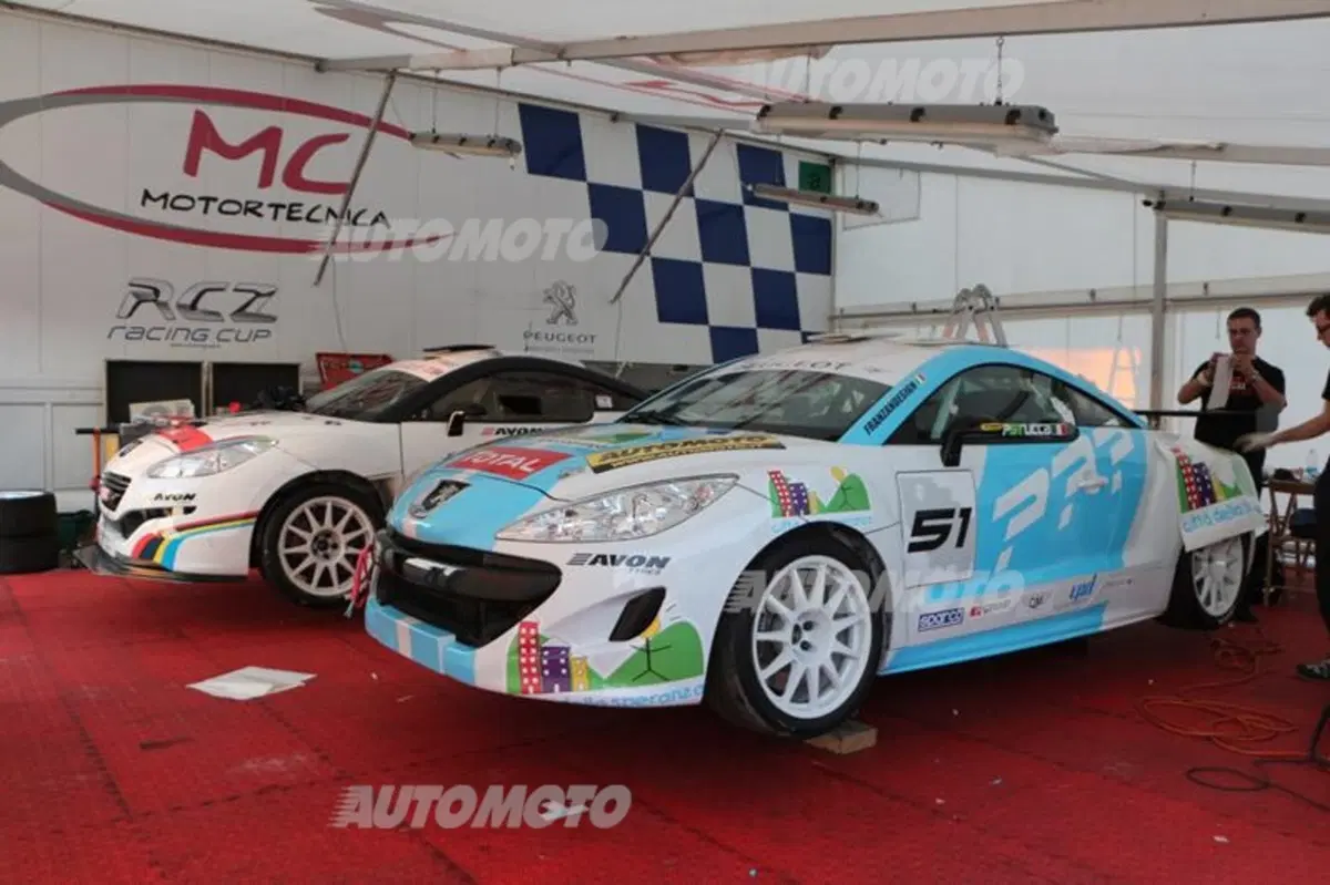 Peugeot RCZ Cup: il sogno ha inizio (7)