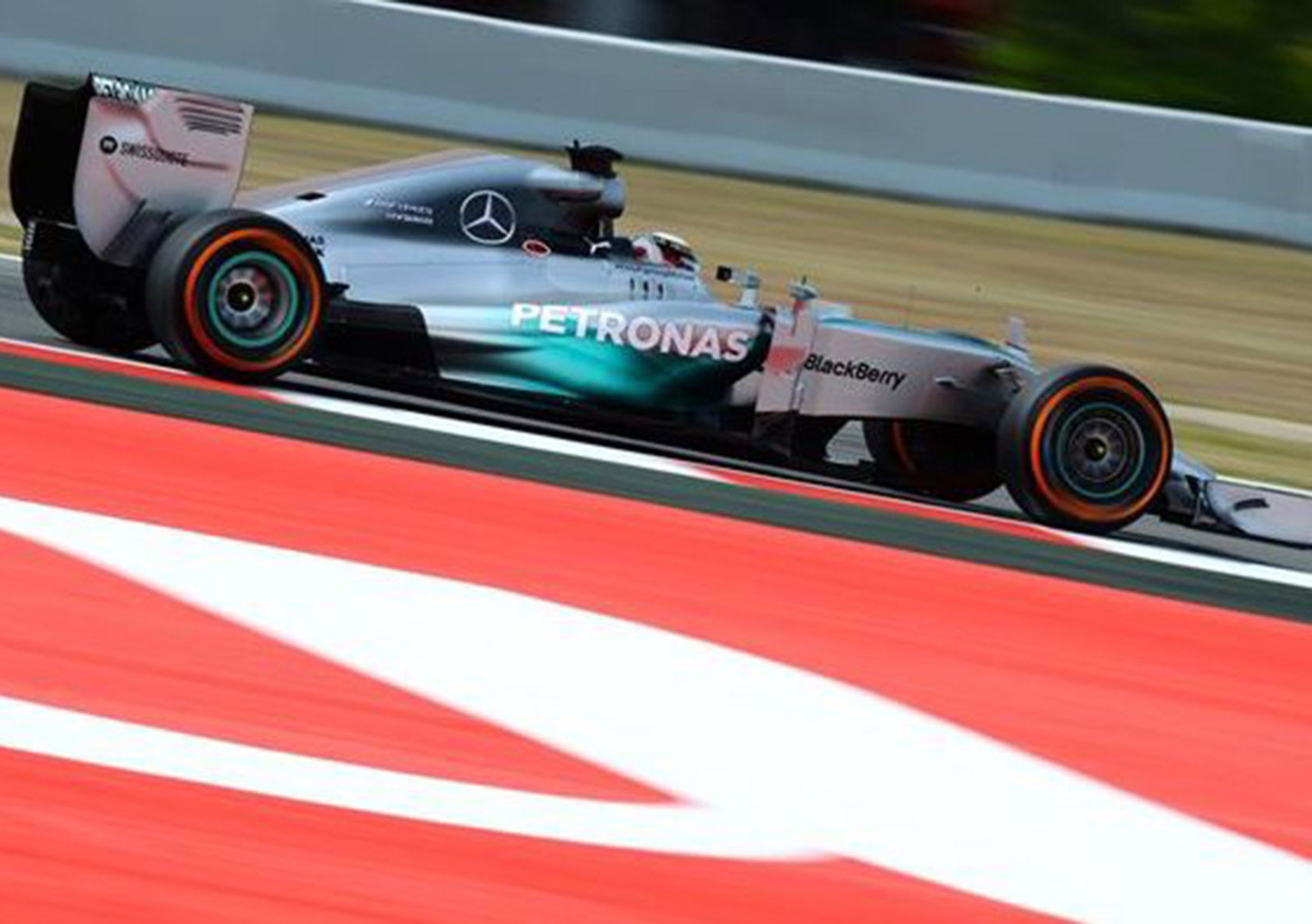 Formula 1 Spagna 2014: Hamilton conquista la pole a Barcellona
