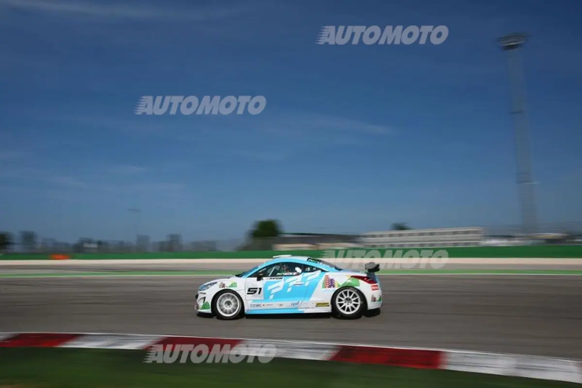 Peugeot RCZ Cup, Misano. Qualifiche: «Vado bene ma devo frenare prima» (2)