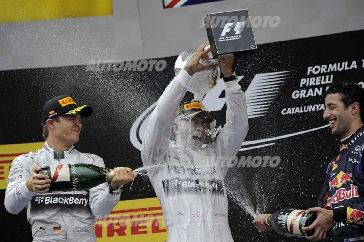 Formula 1 Spagna 2014: Hamilton vince il GP di Barcellona (15)