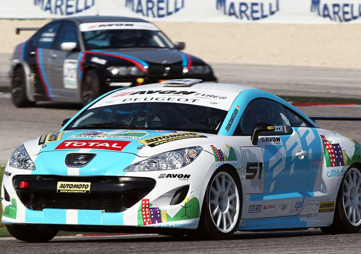 Peugeot RCZ Cup, Gara 2: &laquo;Ho capito perch&eacute; l'automobilismo &egrave; uno sport...&raquo;