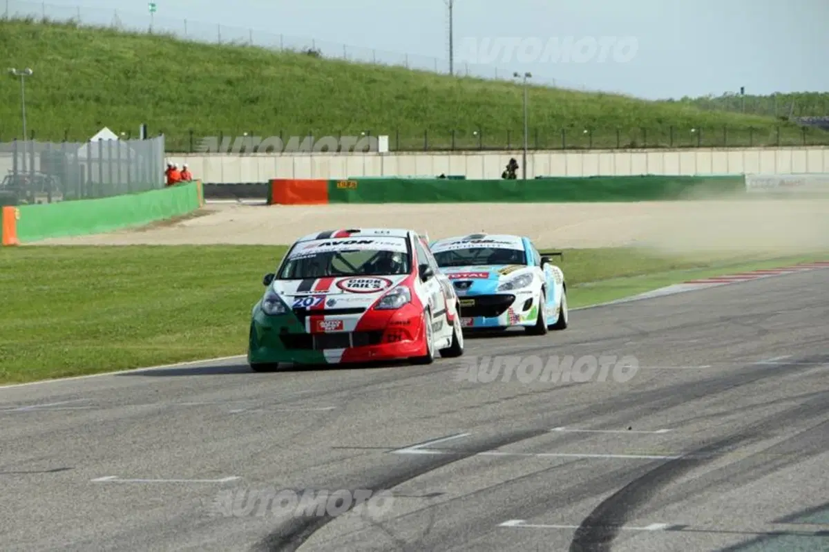 Peugeot RCZ Cup, Gara 2: «Ho capito perché l'automobilismo è uno sport...» (2)