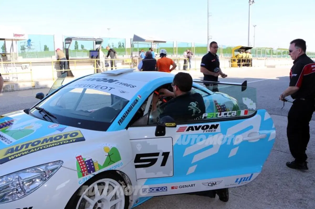 Peugeot RCZ Cup, Gara 2: «Ho capito perché l'automobilismo è uno sport...» (26)
