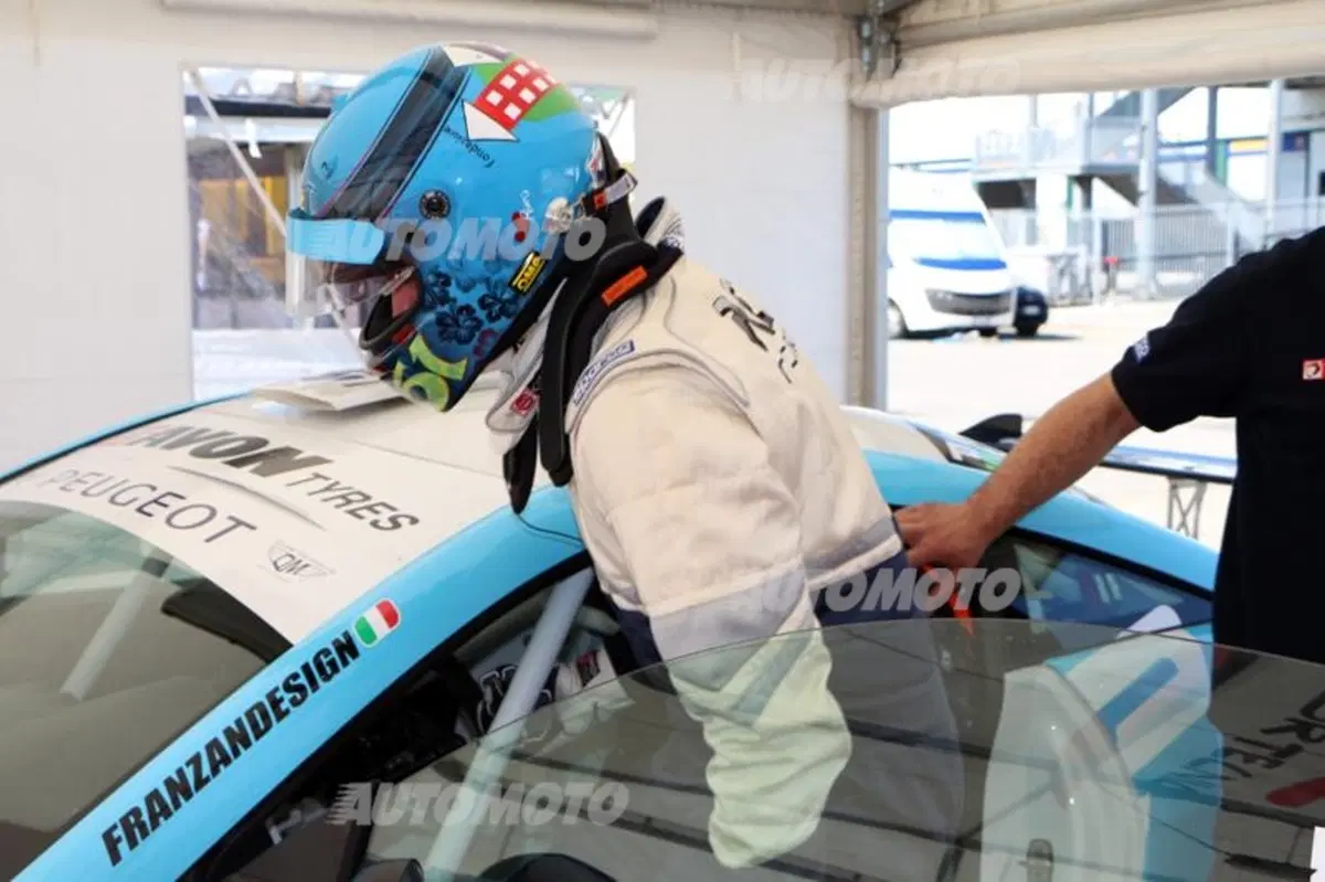 Peugeot RCZ Cup, Gara 2: «Ho capito perché l'automobilismo è uno sport...» (30)
