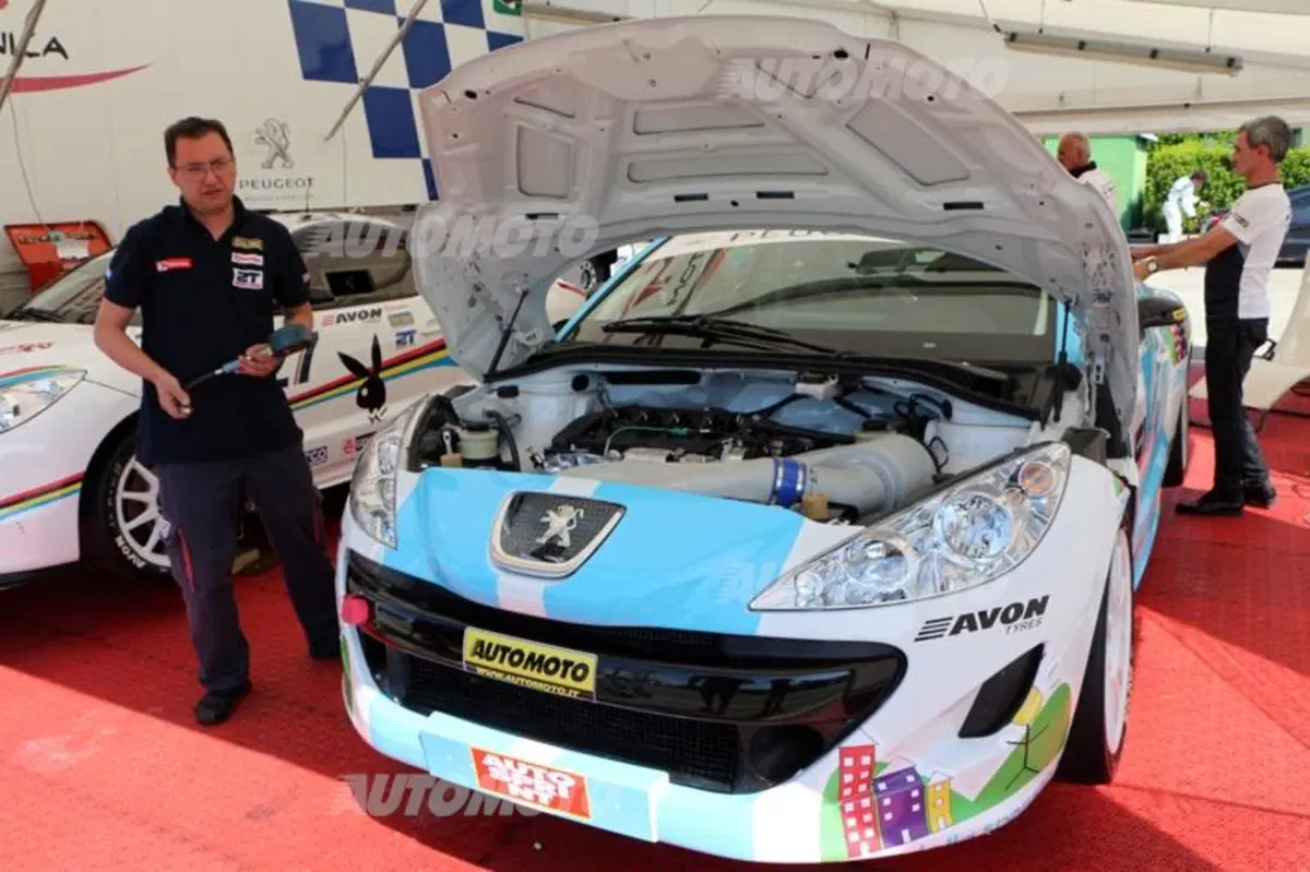 Peugeot RCZ Cup, Gara 2: «Ho capito perché l'automobilismo è uno sport...» (39)