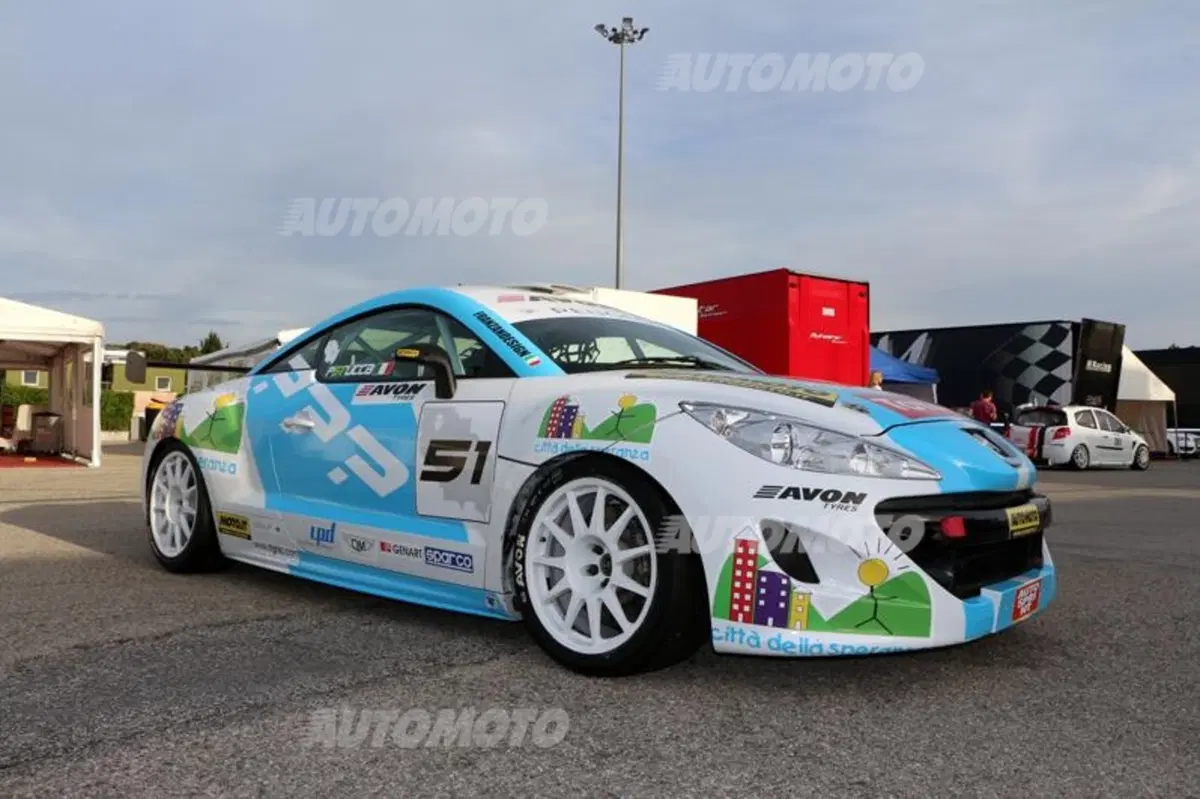 Peugeot RCZ Cup, Gara 2: «Ho capito perché l'automobilismo è uno sport...» (49)