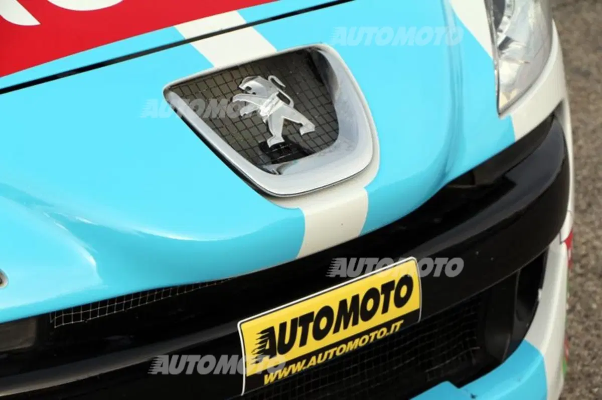 Peugeot RCZ Cup, Gara 2: «Ho capito perché l'automobilismo è uno sport...» (60)