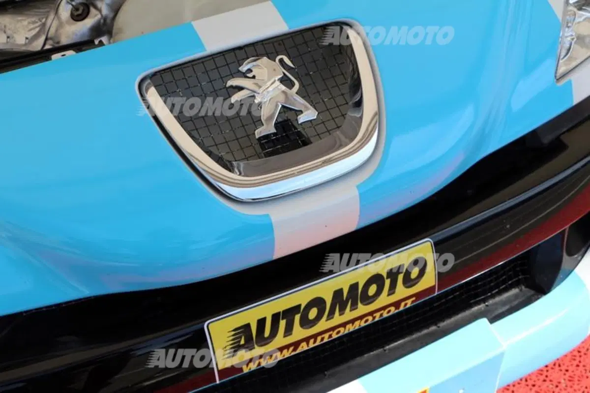 Peugeot RCZ Cup, Gara 2: «Ho capito perché l'automobilismo è uno sport...» (61)