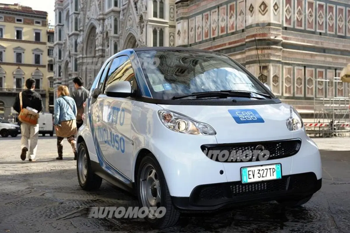 car2go: il car-sharing di smart sbarca a Firenze (2)