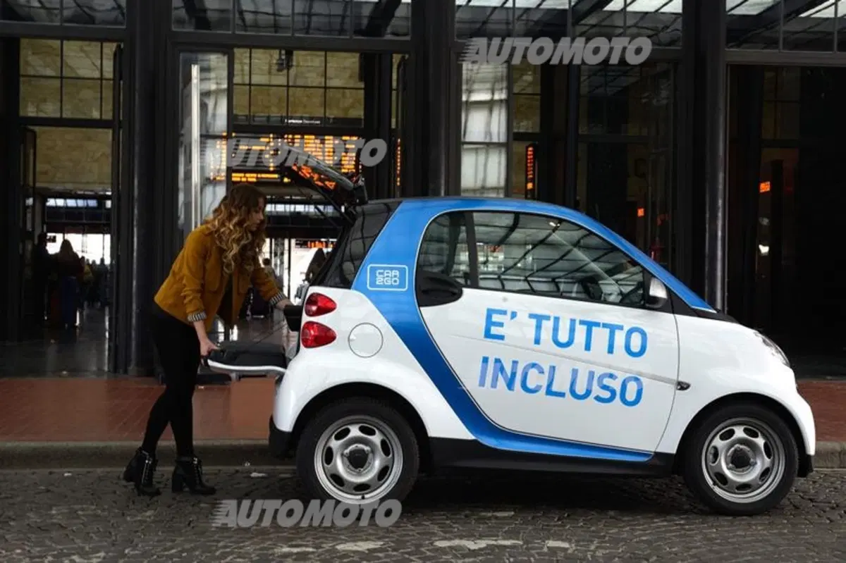 car2go: il car-sharing di smart sbarca a Firenze (21)