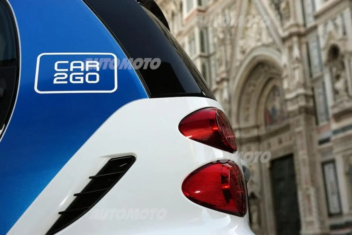 car2go: il car-sharing di smart sbarca a Firenze (24)